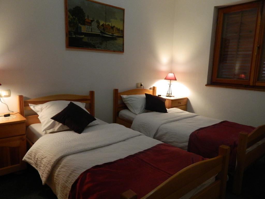 Motel Jelcic ชาพลินา ห้อง รูปภาพ